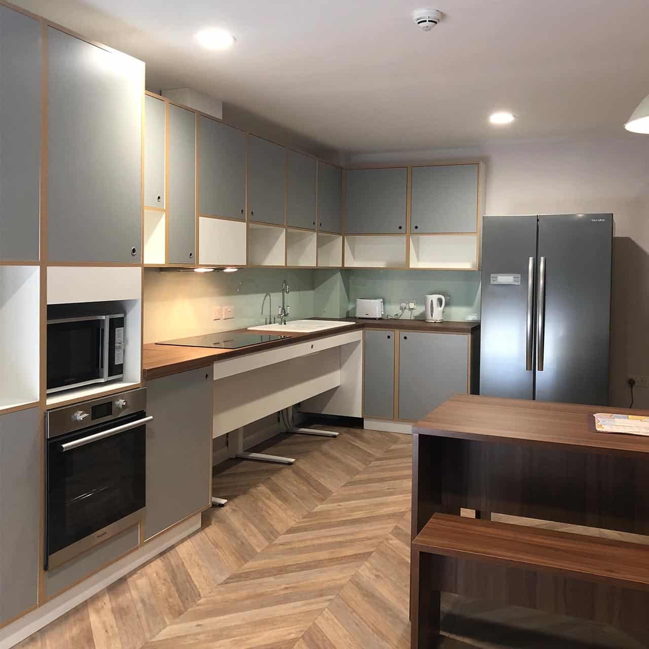 18 Accommodation Fishbourne Kitchen 1280 X 1280 6 Fishbourne Kitchen