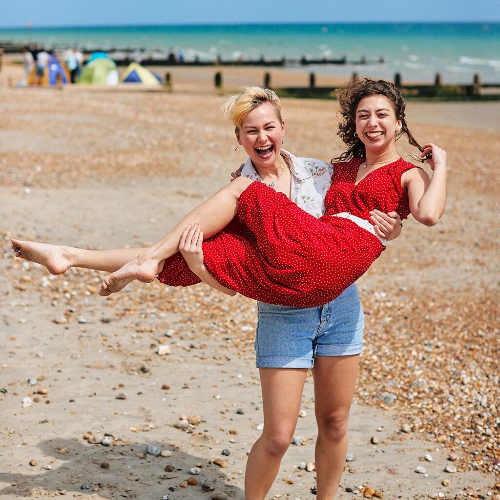 21 Students Bognor Beach 1280 X 1280 7 students walking along bognor beach
