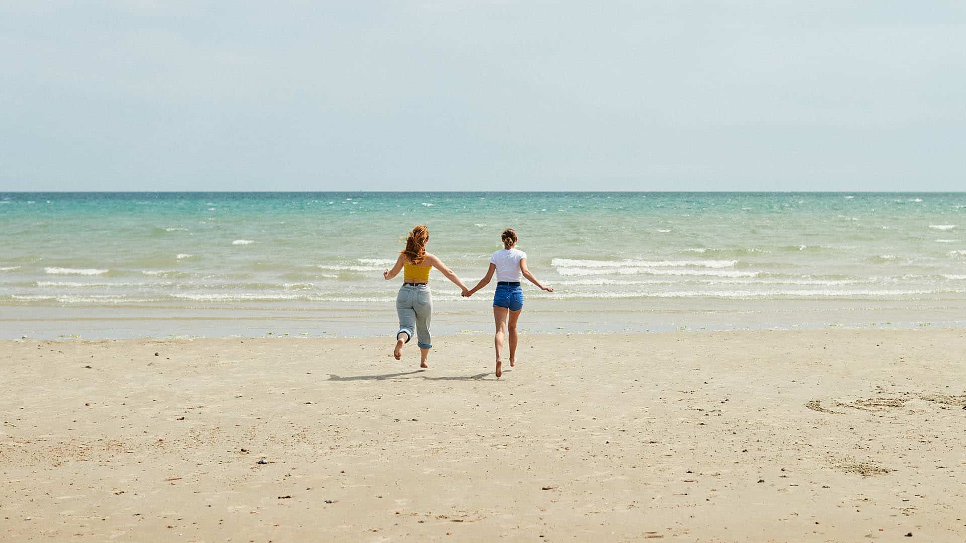 students at bognor beach