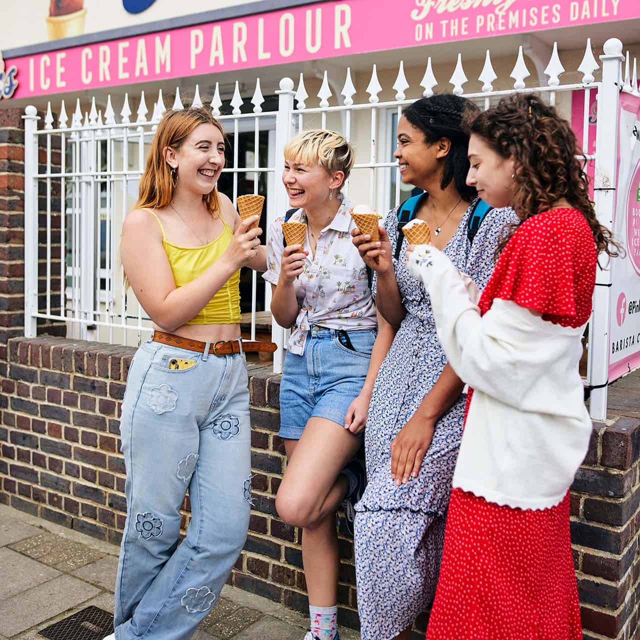 21 Students Bognor Ice Cream 1280 X 1280 2 students having ice cream in bognor