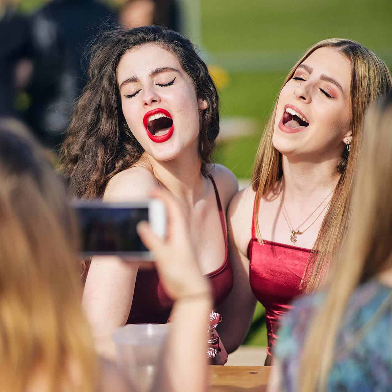 two students signing at an Students' Union event