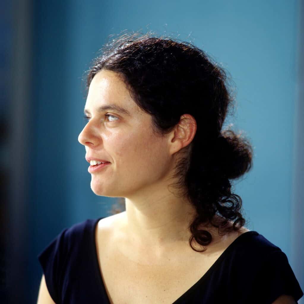 Headshot of Yael Flexer