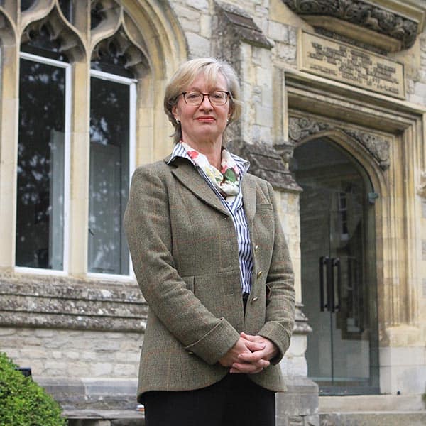 Yvonne Chester