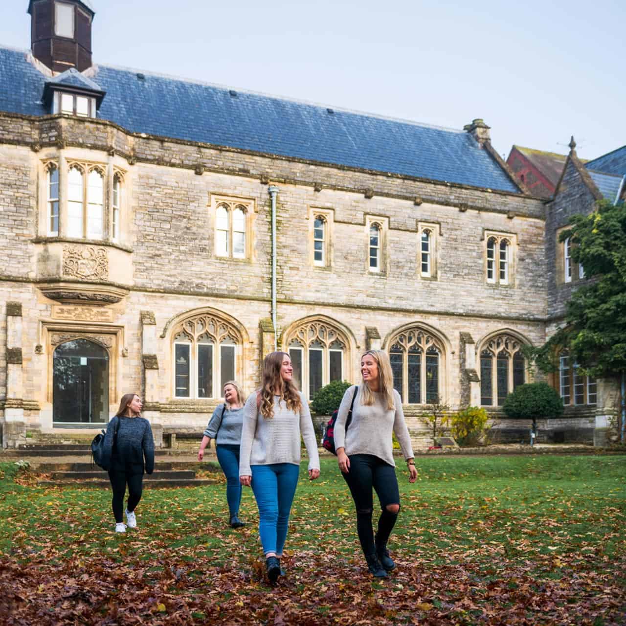 Students walking to Cloisters