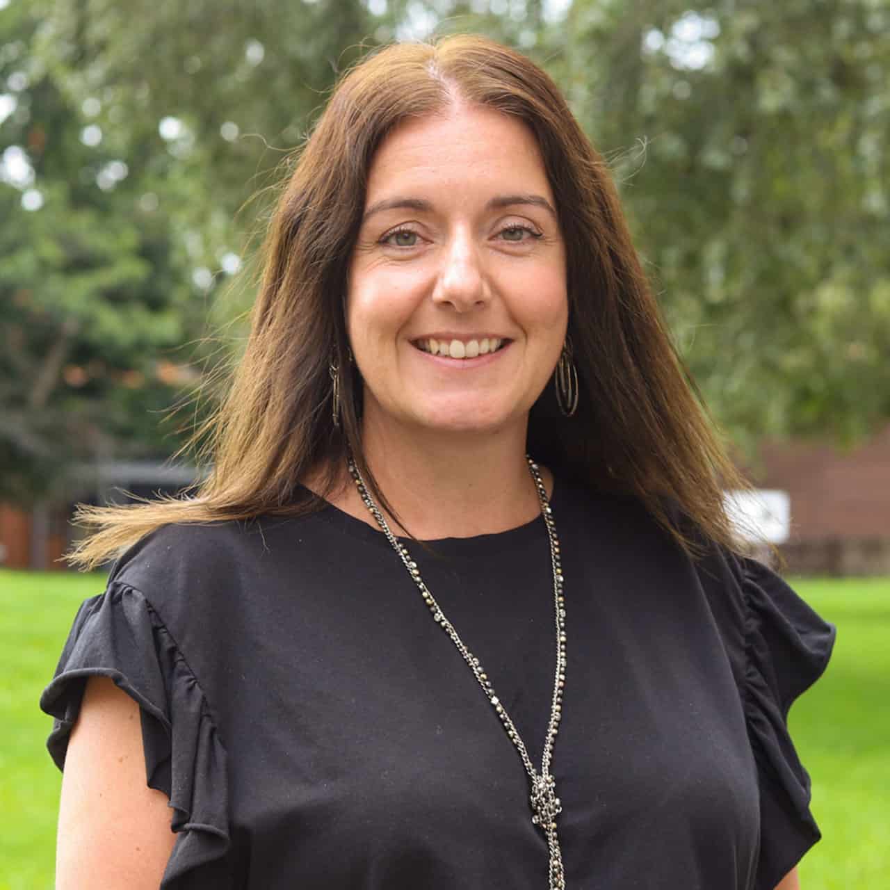 Laura Farrant
