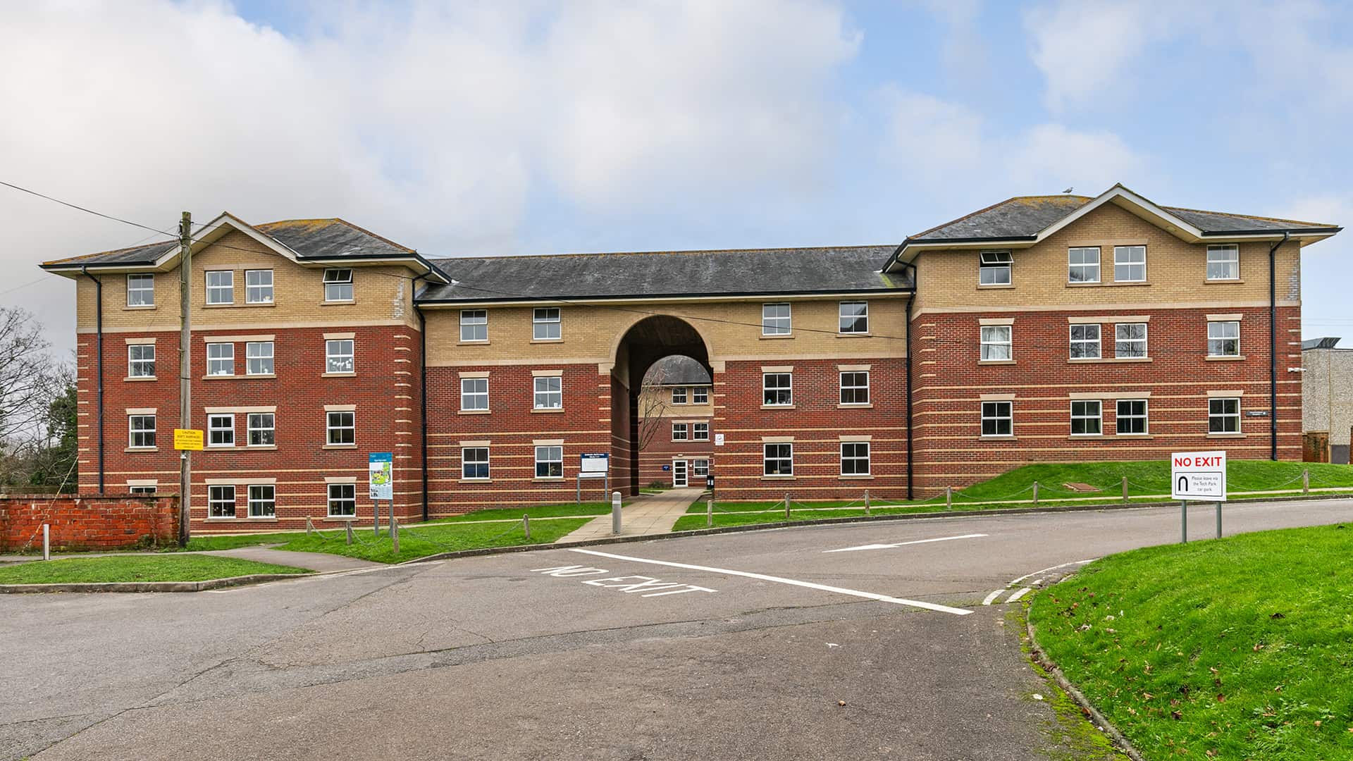 Barbara Smith Halls on our Bognor Regis campus