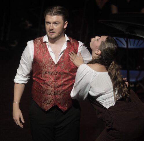 OLYMPUS DIGITAL CAMERA MA Musical Theatre students