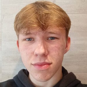 headshot of engineering student, Andy