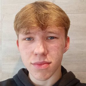 headshot of engineering student, Andy